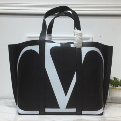 Valentino 2019 Garavani Escape Leather Tote Shoudler Shopper Bag,57CM - 발렌티노 2019 가라바니 이스케이프 레더 남여공용 토트 숄더 쇼퍼백, VTB0561,57CM,블랙