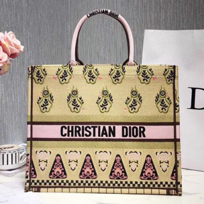 Dior 2019 Women Canvas Book Tote Shopper Bag ,41.5CM - 디올 2019 여성용 캔버스 북 토트 쇼퍼백  DIOB0255,41.5CM,카키베이지