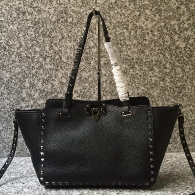 Valentino 2019 Leather Tote Shoulder Shopper Bag,26CM - 발렌티노 2019 레더 토트 숄더 쇼퍼백,VTB0676,26CM,블랙