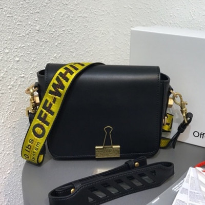 Off White 2019 Leather Binder Clip Shoulder Bag,19cm - 오프화이트 2019 레더 바인더 클립 숄더백 5502-OFFB0049,19cm,블랙