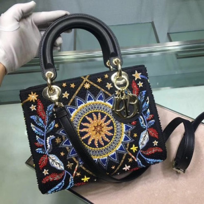 Dior 2019 Lady Dior Tote Shoulder Bag,24CM - 디올 2019 레이디 디올 토트 숄더백 DIOB0319,24CM,블랙(금장)