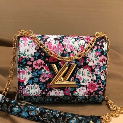 Louis Vuitton 2019 Nicolas Ghesquiere Twist Shoulder Cross Bag,18/23cm - 루이비통 2019 니콜라스 게스키에르 트위스트 숄더 크로스백 M50332,LOUB1478,18/23cm,핑크