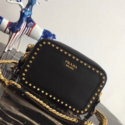 Prada 2019 Stud Chain Shoulder Bag,21cm - 프라다 2019 여성용 스터드 체인 숄더백 ,1BH103-5,21cm,블랙