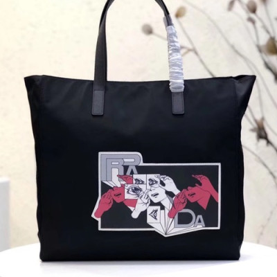 Prada 2019 Nylon Tote Shoulder Shopper Bag,38CM - 프라다 2019 나일론 남여공용 토트 숄더 쇼퍼백,2VG019-3,38cm,블랙