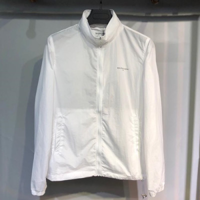 Balenciaga 2019 Mens Logo Print Wind Breaker Jacket - 발렌시아가 로고 프린트 바람막이 자켓 Baljk0027.Size(m - 3xl) 화이트