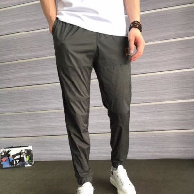 Fendi 2019 Mens Casual Logo Training Pants  -펜디 남성 캐쥬얼 로고 트레이닝 팬츠 Fentp0047.Size(46-56).컬러(올리브)