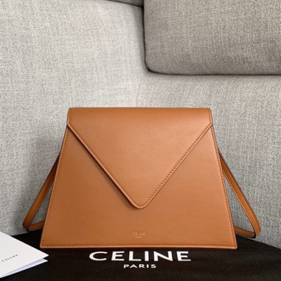 Celine 2019 Pochette Triangle Leather Shoulder Bag,25CM - 셀린느 2019  포쉐트 트라이앵글 레더 숄더백 ,189924-2,25CM,브라운