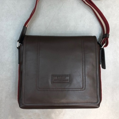 Bally 2019 Leather Shoulder Bag,26cm  - 발리 2019 레더 남성용 숄더백 BALB0062,26cm,브라운