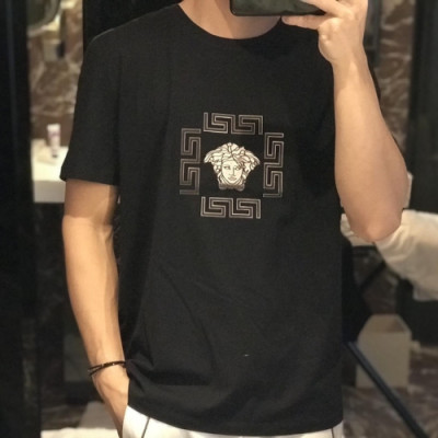 Versace 2019 Mens Logo Cotton Short Tshirt- 베르사체 남성 로고 코튼 반팔티 verts0073.Size(M- 5XL).컬러(블랙)