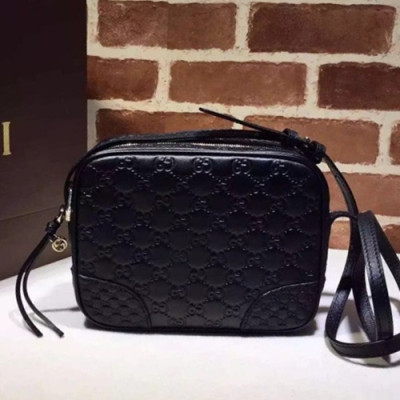 Gucci 2019 Mini Leather Shoulder Cross Bag ,22CM - 구찌 2019 여성용 레더 미니 숄더 크로스백,387360,GUB0745,22cm,블랙