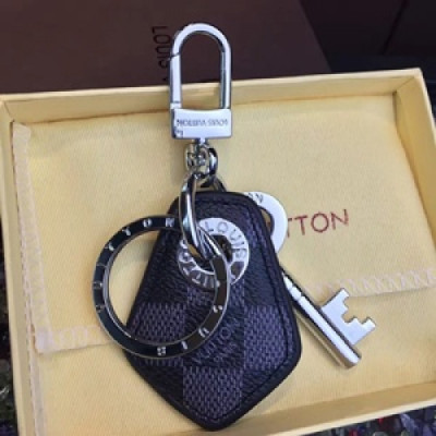 LouisVuitton bag charm-루이비통 키 홀더 Lou0026.2컬러(옐로우 골드,실버 )