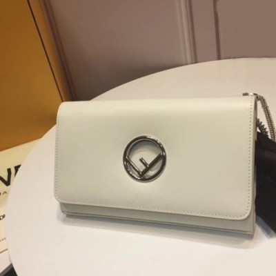 Fendi 2019 Mini Chain Shoulder Cross Bag ,22.5CM - 펜디 2019 미니 체인 숄더 크로스백 FENB0455,22.5CM,화이트