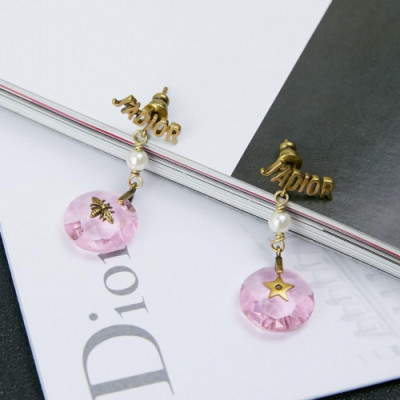 Dior  Yellow Gold  Earring - 디올  여성용 18k도금 옐로우 골드 귀걸이dio0027.