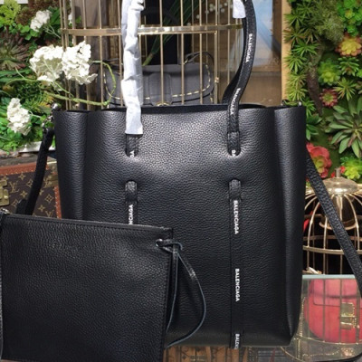 Balenciaga 2019 Leather Small Tote Shoulder Shopper Bag,27CM - 발렌시아가 2019 레더 남여공용 스몰 토트 숄더 쇼퍼백,BGB0440,27CM,블랙