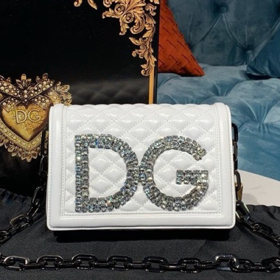 Dolce&Gabbana 2019 Leather Chain Cross Bag ,21CM - 돌체 앤 가바나 2019 레더 여성용 체인 크로스백 DGB0072,21cm,화이트