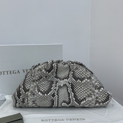 Bottega Veneta 2019 The Pouch Bag,38cm - 보테가 베네타 2019 더 파우치 백, 576227,BVB0375, 38cm,그레이