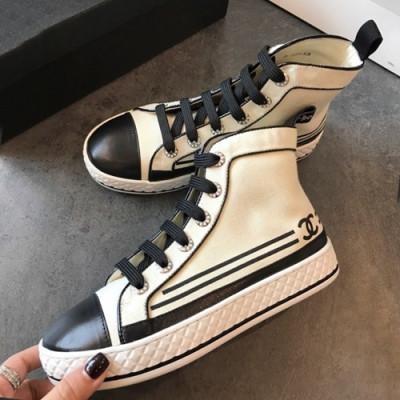 Chanel 2019 Mm / Wm Canvas Sneakers - 샤넬 2019 남여공용 캔버스 스니커즈 CHAS0017.Size(225 - 275).화이트
