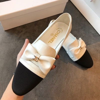 Chanel 2019 Ladies Leather Loafer - 샤넬 2019 여성용 레더 로퍼 CHAS0067.Size(225 - 250).화이트