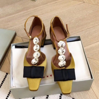 Marni 2019 Ladies Silk Middle-heel Slingback - 마르니 2019 여성용 실크 미들힐 슬링백 MARS0007.Size(225 - 245).옐로우골드