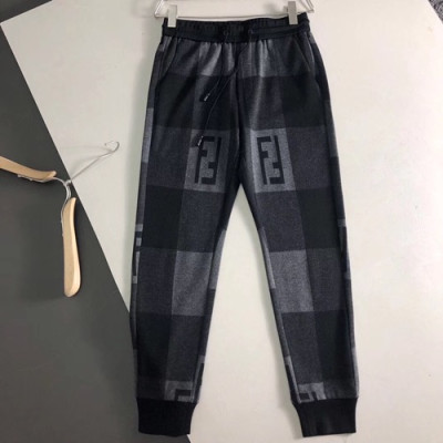 Fendi 2019 Mens Casual Logo Training Pants  -펜디 남성 캐쥬얼 로고 트레이닝 팬츠 FENTP0061.Size(29-36).컬러(블랙)