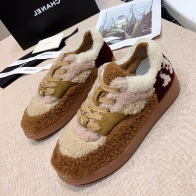 Chanel 2019 Ladies Lambs Wool Sneakers - 샤넬 2019 여성용 램스울 스니커즈 CHAS0270.Size(225 - 250).브라운+베이지