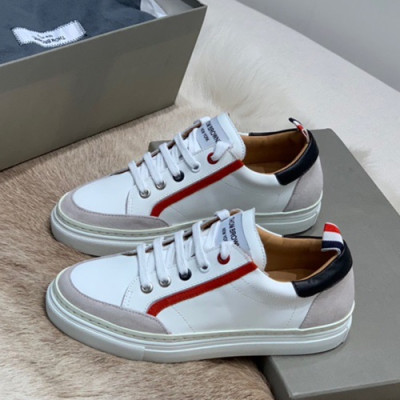 Thom Brown 2019 Mm / Wm Leather Sneakers - 톰브라운 2019 남여공용 레더 스니커즈 THOMS0008,Size(225 - 270).화이트