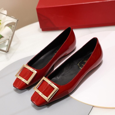 Roger Vivier 2019 Ladies Leather Flat Shoes - 로저비비에 2019 여성용 레더 플랫슈즈 RVS0076.Size(225 - 250),레드