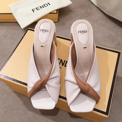 Fendi 2019 Ladies Middle Heel Slipper - 펜디 2019 여성용 레더 미들힐 슬리퍼  FENS0075,Size(225-245),화이트