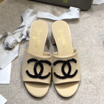 Chanel 2019 Ladies Leather Middle Heel Slipper - 샤넬 2019 여성용 레더 미들힐 슬리퍼 CHAS0323.Size(225 - 250).베이지