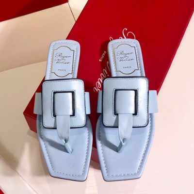 Roger Vivier 2019 Ladies Leather Slipper - 로저비비에 2019 여성용 레더 슬리퍼 RVS0079.Size(225 - 245).스카이블루