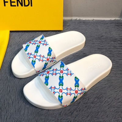 Fendi 2019 Mm / Wm Slipper - 펜디 2019 남여공용 슬리퍼 FENS0082.Size(225 - 275).화이트