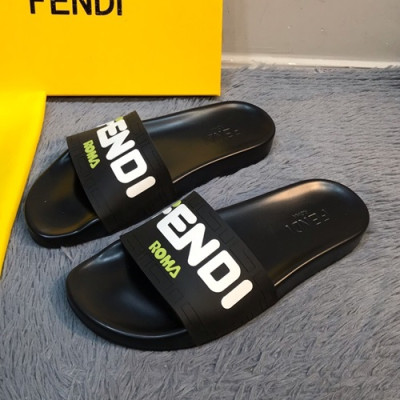Fendi 2019 Mm / Wm Slipper - 펜디 2019 남여공용 슬리퍼 FENS0085.Size(225 - 275).블랙