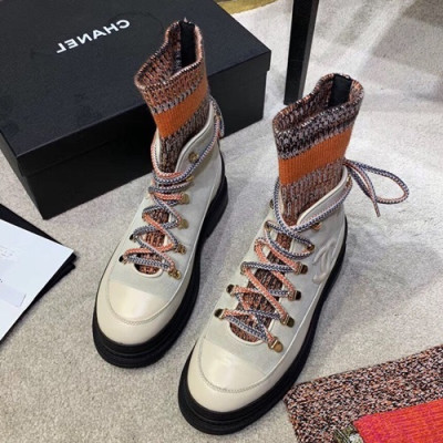 Chanel 2019 Ladies Suede & Leather Boots - 샤넬 2019 여성용 스웨이드&레더 부츠 CHAS0369,Size(225-250),아이보리