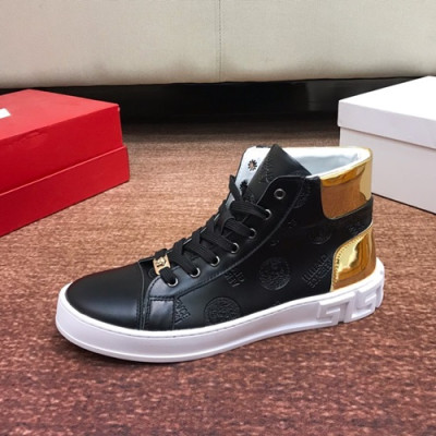 Versace 2019 Mens Leather Sneakers - 베르사체 2019 남성용 레더 스니커즈 VERS0110.Size (240 - 270).블랙