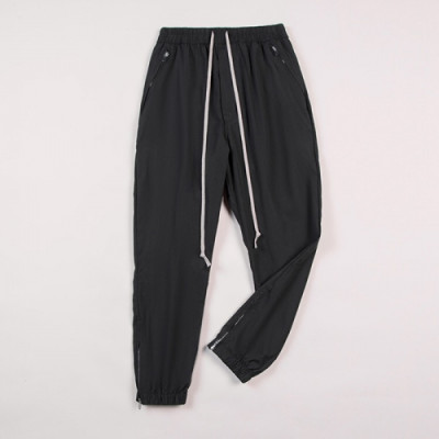 Rick Owens 2019 Mens Logo Cotton Training Pants - 릭오웬스 2019 남성 로고 코튼 트레이닝 팬츠 Ric0010x.Size(s - xl).블랙