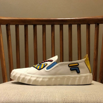 Fendi 2019 Mens Canvas Slip On - 펜디 2019 남성용 캔버스 슬립온 FENS0240,Size(240 - 270).화이트