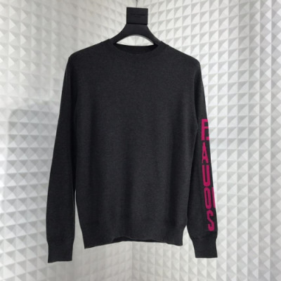 Fendi 2019 Mens Logo Crew -neck Wool Sweater - 펜디 2019 남성 로고 크루넥 울 스웨터 Fen0365x.Size(s - xl).다크그레이