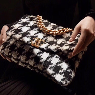 Chanel 2019 Tweed Shoulder Bag ,26CM - 샤넬 2019 여성용 트위드 숄더백  CHAB1256,26CM,화이트