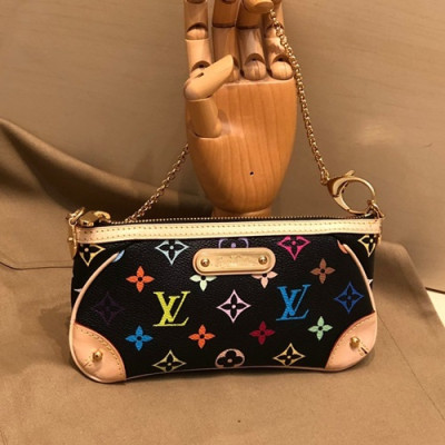 Louis Vuitton 2019 Monogram PVC Clutch Bag / Tote Bag ,21cm - 루이비통 2019 모노그램 PVC 클러치백 / 토트백,M60097, LOUB1707, 21cm,블랙