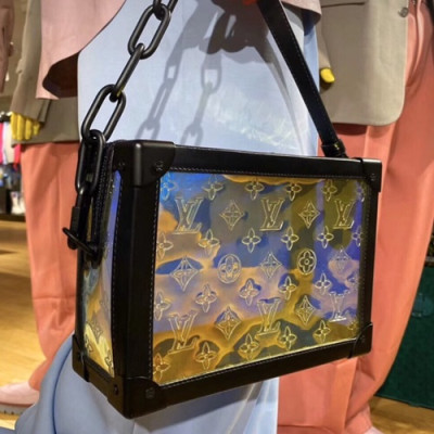 Louis Vuitton 2019 Monogram Messenger Box Shoulder Bag,25cm - 루이비통 2019 모노그램 메신저 박스 숄더백 M44427,LOUB1858,25cm,실버