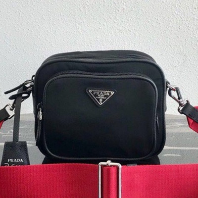 Prada 2019 Camera Nylon Shoulder Bag,14.5cm - 프라다 2019 카메라 남여공용 나일론 숄더백 ,PRAB0104,14.5cm,블랙