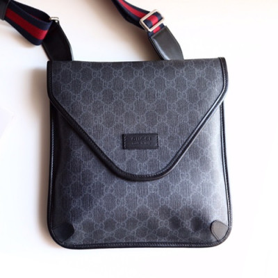 Gucci 2019 GG Supreme Messenger Shoulder Bag,26CM - 구찌 2019 GG 슈프림 남성용 메신저 숄더백 598604,GUB0908,26CM,블랙