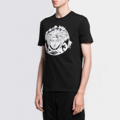 [베르사체]Versace 2020 Mens Logo Silket Short Sleeved Tshirts - 베르사체 2020 남성 메두사 실켓 반팔티 Ver0483x.Size(s - 3xl).블랙