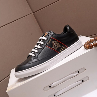 Versace 2020 Mens Leather Sneakers - 베르사체 2020 남성용 레더 스니커즈 VERS0359,Size (240 - 270).블랙