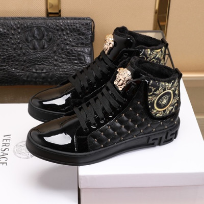 Versace 2020 Mens Leather Sneakers - 베르사체 2020 남성용 레더 스니커즈 VERS0372,Size (240 - 270).블랙