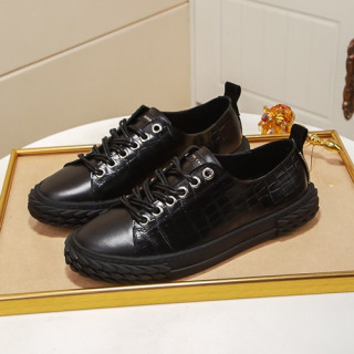 Giuseppe Zanoti 2020 Mens Leather Sneakers - 쥬세페자노티 2020 남성용 레더 스니커즈 GZS0062,Size(240 - 270).블랙