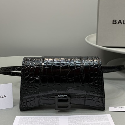 Balenciaga 2020 Leather Hip Sack Belt Bag,18CM - 발렌시아가 2020 여성용 레더 힙색 벨트백,BGB0533,18CM,블랙
