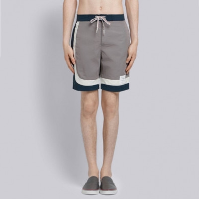 [톰브라운]Thom Browne 2020 Mens Casual Logo Training Short Pants - 톰브라운 남성 캐쥬얼 로고 트레이닝 반바지 Tho0651x.Size(m - 2xl).그레이
