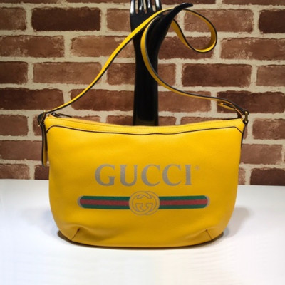 Gucci 2020 Half Moon Mm / Wm Leather Small Shoulder Bag,32CM - 구찌 2020 하프문 남여공용 레더 스몰 숄더백 523592,GUB0970,32cm,옐로우