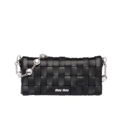 MiuMiu 2020 Leather Shoulder Cross Bag,26cm - 미우미우 2020 레더 숄더 크로스백,5BD177 , MIUB0395, 26cm,블랙